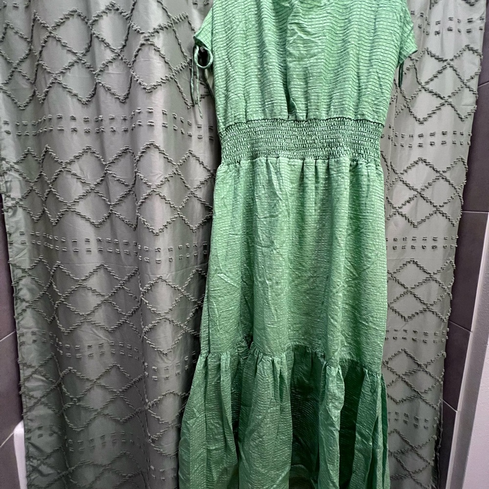 NWT Elegant Green Dress